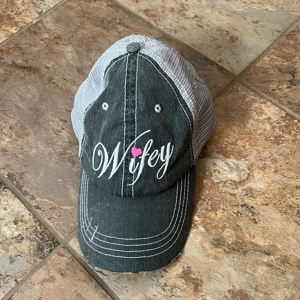 Wifey trucker hat